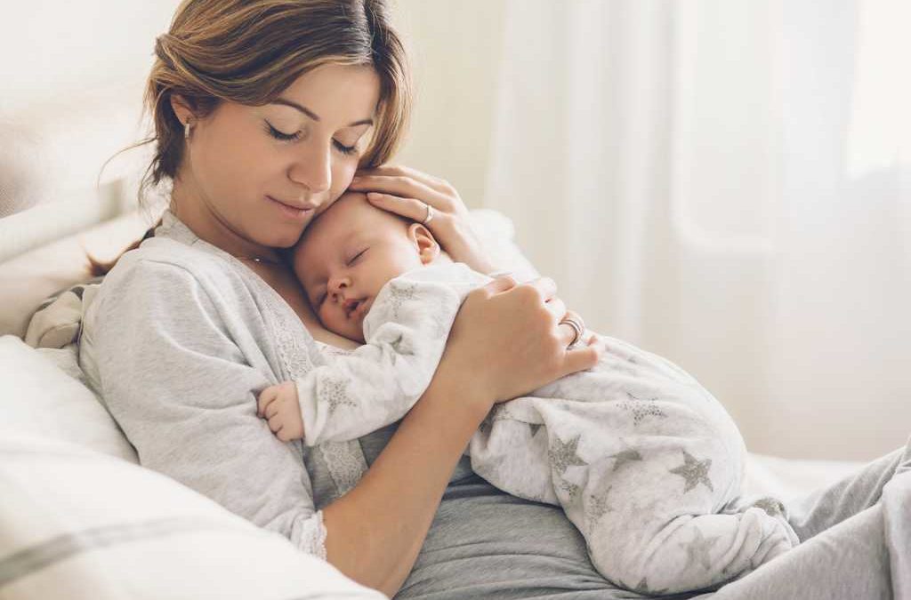 Allaitement, babyblues… 3 conseils pour bien récupérer après l’accouchement